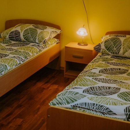 Apartment And Room Natasa โคบาริด ภายนอก รูปภาพ